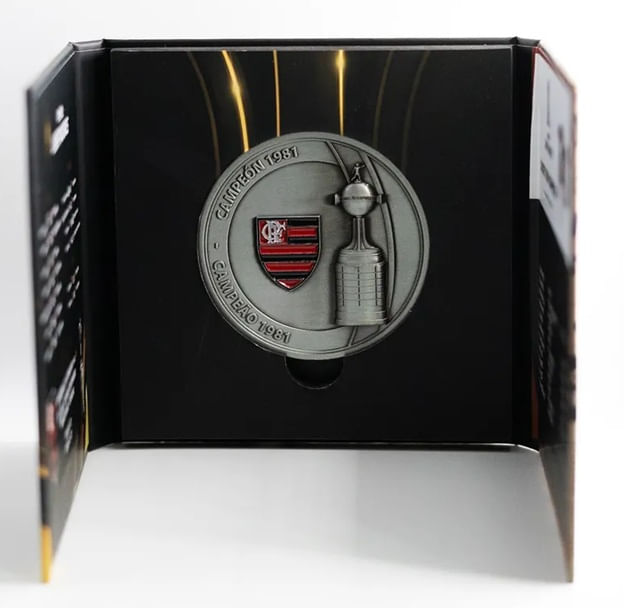 Medalhão Comemorativo Libertadores 1981 – Edição Especial - Loja Oficial do Flamengo